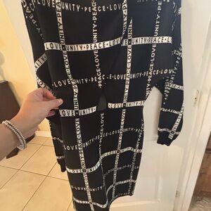 Chic Black and White Long Sleeve Dress